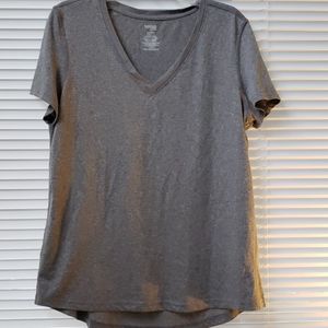 V-neck Workout shirt
